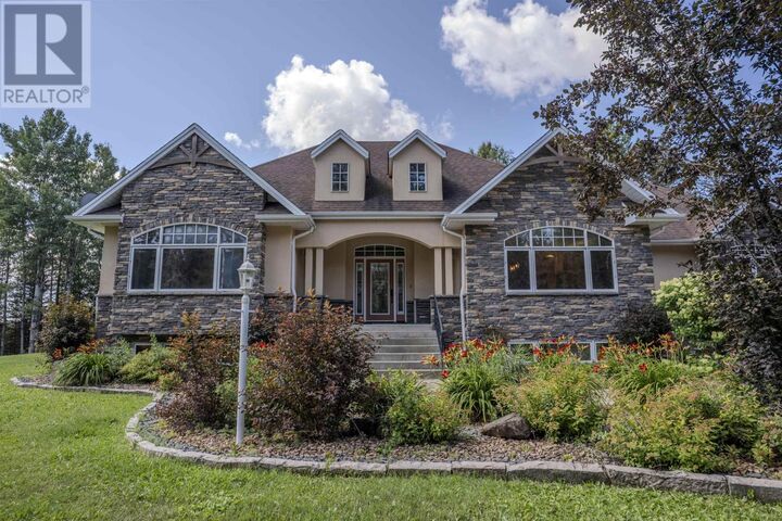 Property Photo: 791 Hilldale Rd ON P7G 1Z9