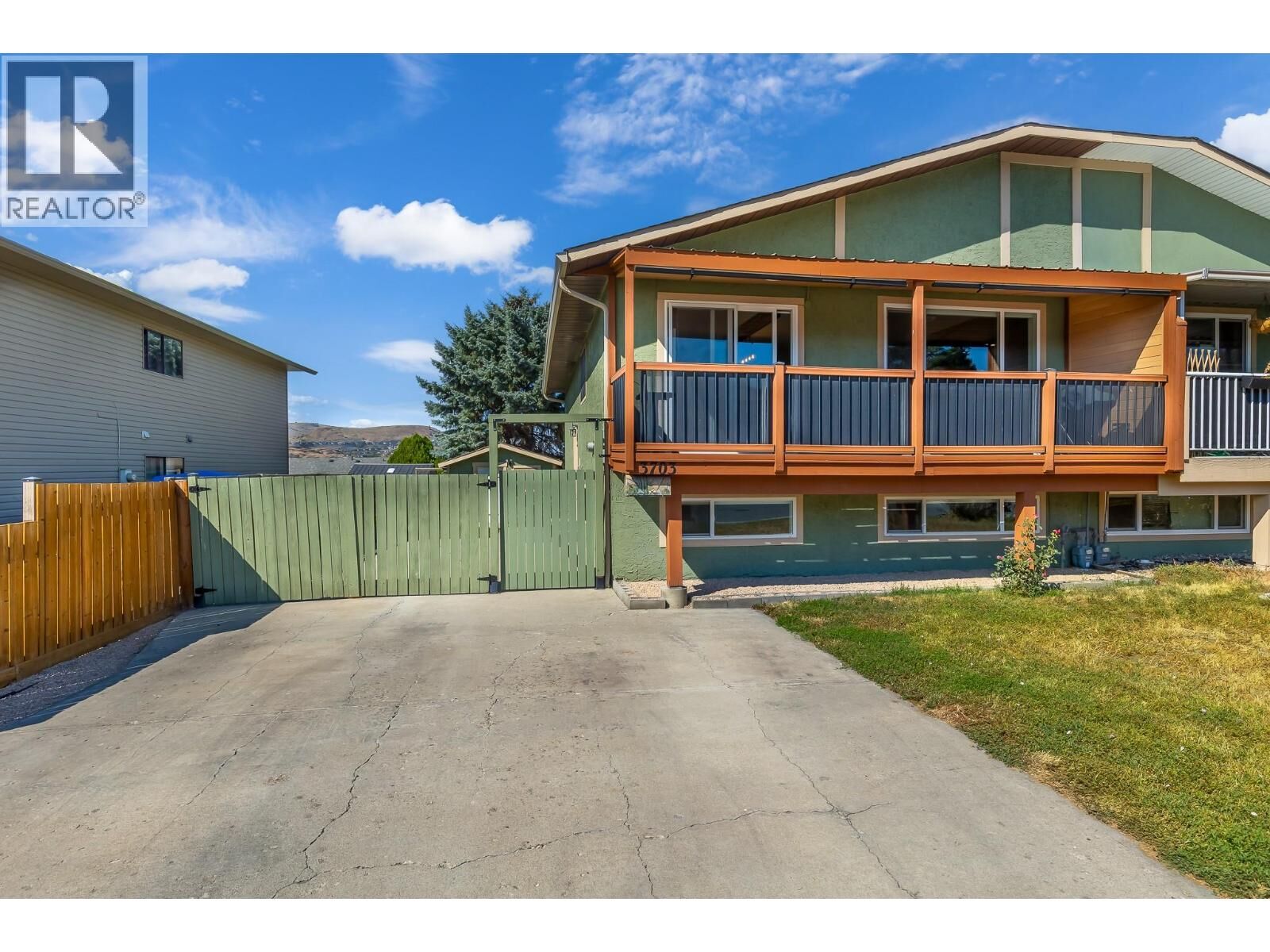 Property Photo: 3703 Commonage Crescent BC V1T 8M4
