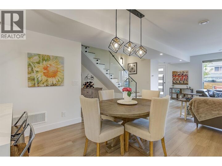 Property Photo: 747 Patterson Avenue 2 BC V1Y 5C9