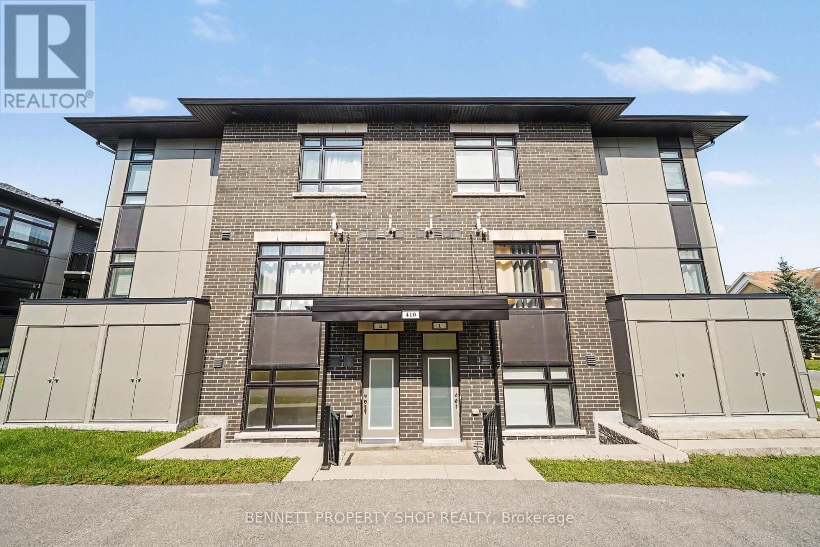 Property Photo:  410 Rolling Meadow Crescent K  ON K1W 0S1 