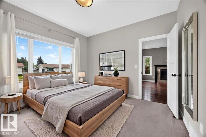 12126 47 Street NW — photo 1