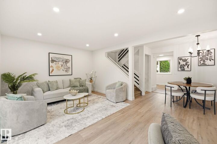125 Woodborough Way NW — photo 1