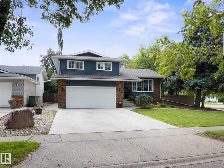 Property Photo: 1 Gilchrist Place AB T8N 2M3