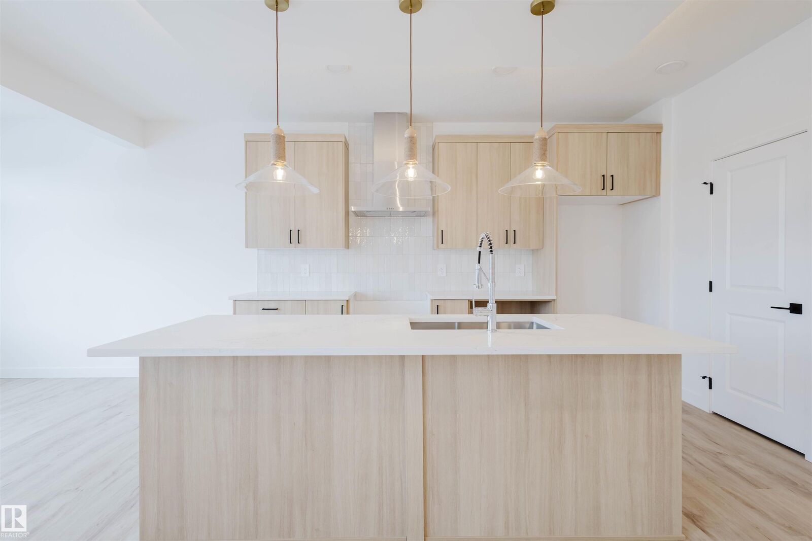 Property Photo:  8249 Kiriak Loop SW  AB T6W 5S2 