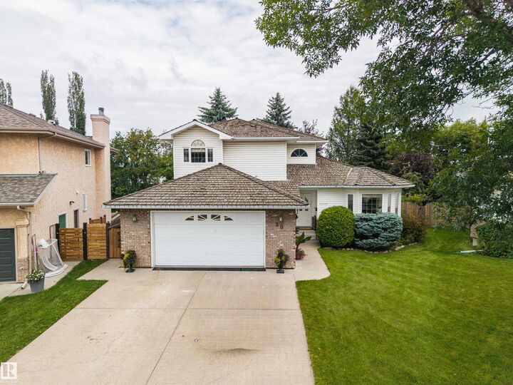 20 Charlton Crescent — photo 1