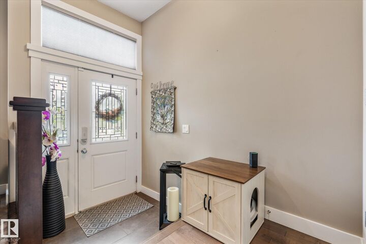 Property Photo:  93 Durrand Bend  AB T8L 4G8 