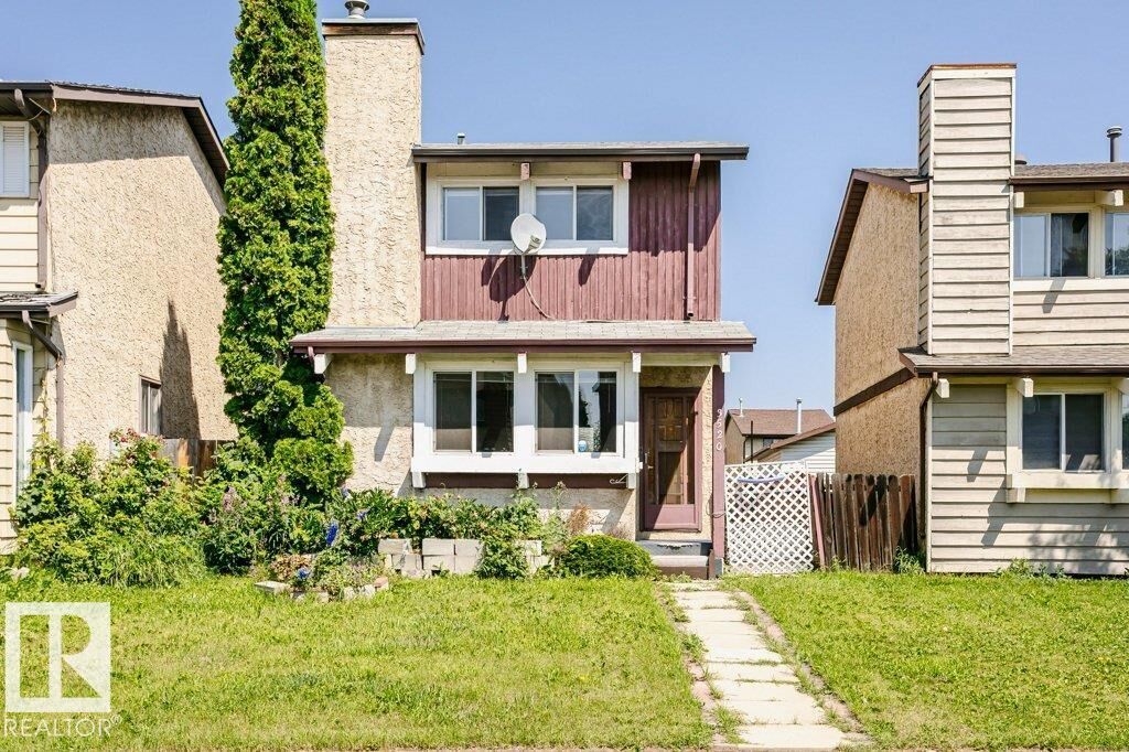 Property Photo:  3520 42 Avenue NW  AB T6L 5C8 