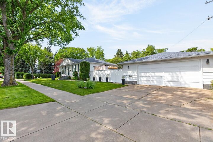 Property Photo: 7724 97 Avenue NW AB T6C 2B5