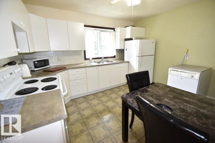 Property Photo: 5007 2 Street AB T0A 0M0