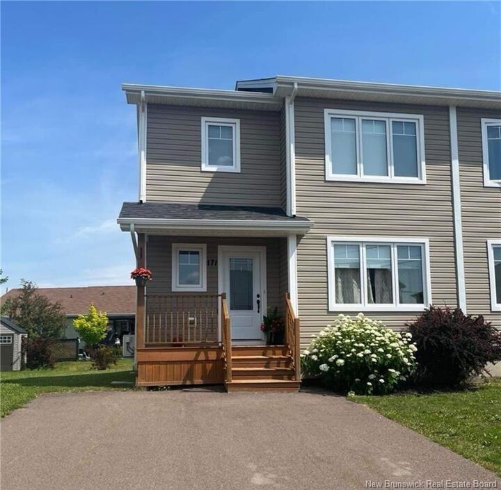 171 Surette Street — photo 1