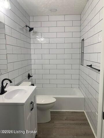 Property Photo: 2140 Columbia St KY 40212