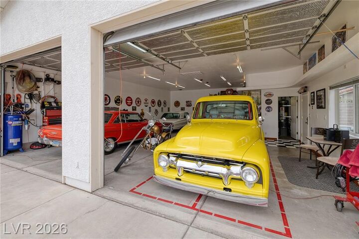 Property Photo: 991 Perez Place NV 89123