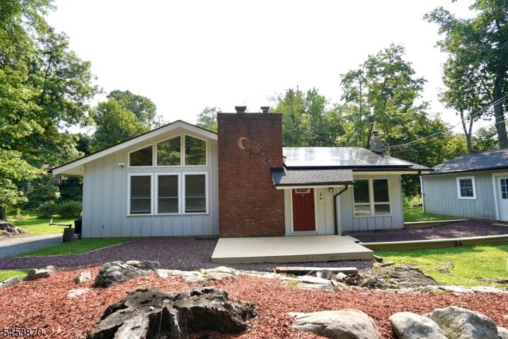 Property Photo: 5 Woodlawn Dr NJ 07821