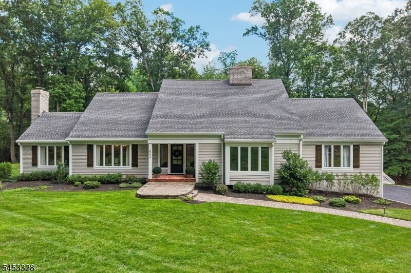 Property Photo:  662 Juniper Pl  NJ 07417 