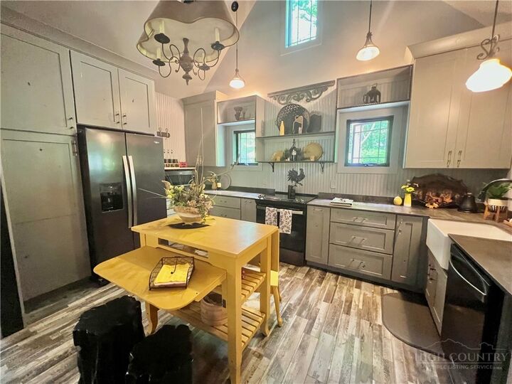Property Photo:  128 Hillside Lane  NC 28640 