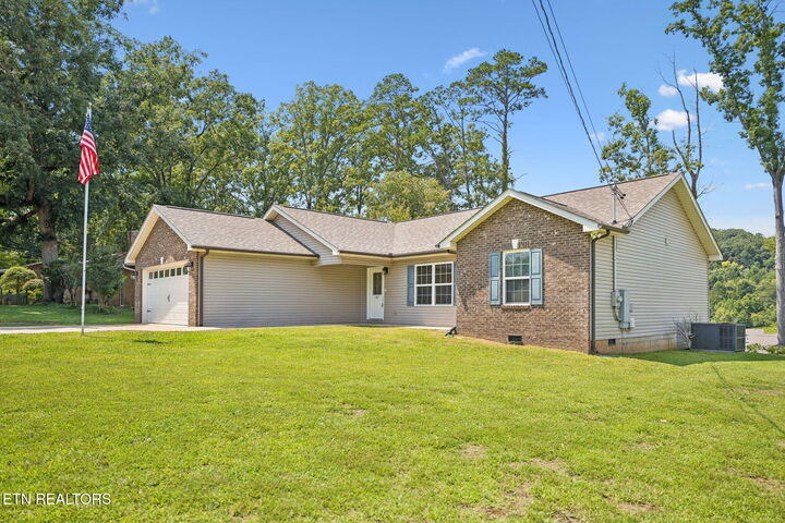 Property Photo:  417 Highland View Drive  TN 37920 