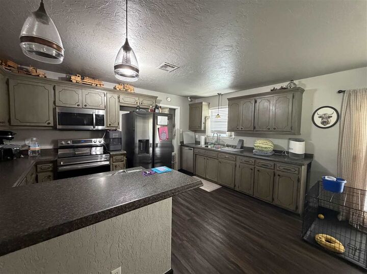 Property Photo:  12855 NE 225th St  OK 73541 