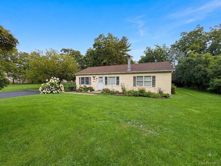 Property Photo:  72 Locust Avenue  NY 11769 