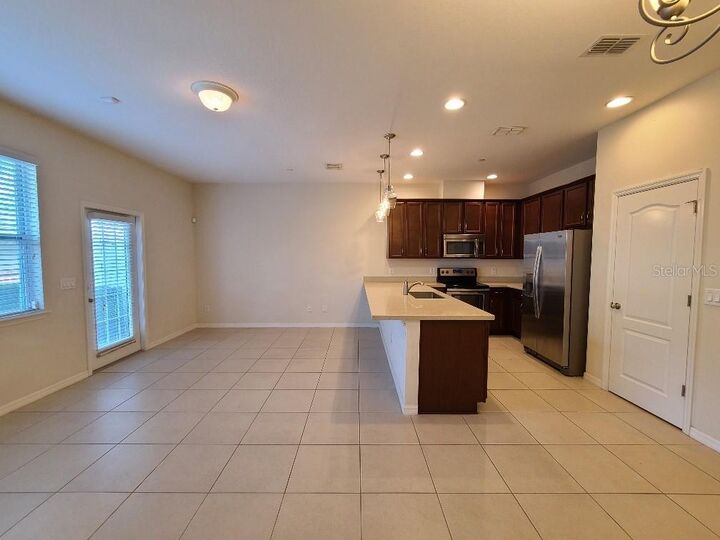 Property Photo: 1039 Taramundi Drive FL 32765