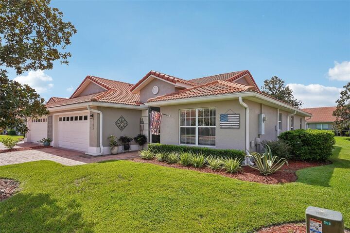Property Photo: 5105 Harbour Drive FL 34484