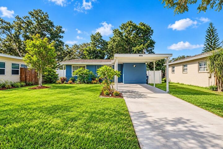 Property Photo:  4516 W Paxton Avenue  FL 33611 