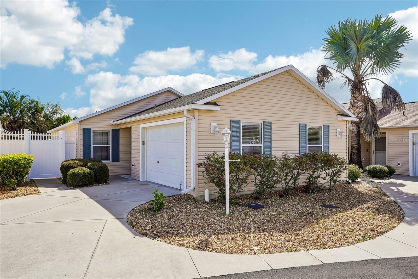 Property Photo:  2339 Sebring Street  FL 32162 