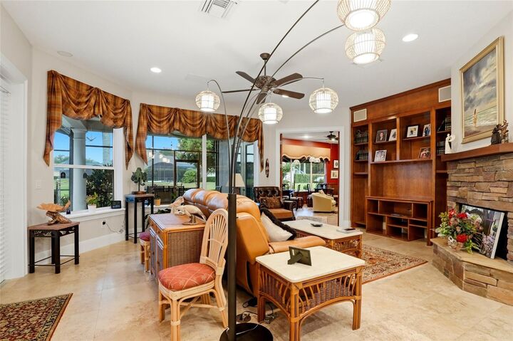 Property Photo: 1059 Ceasars Court FL 32757