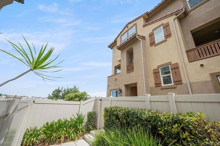 Property Photo: 5568 Santa Alicia CA 92154