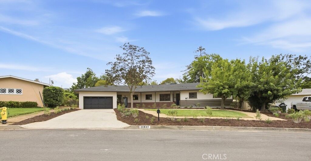 Property Photo:  11817 Peach Tree Circle  CA 92399 