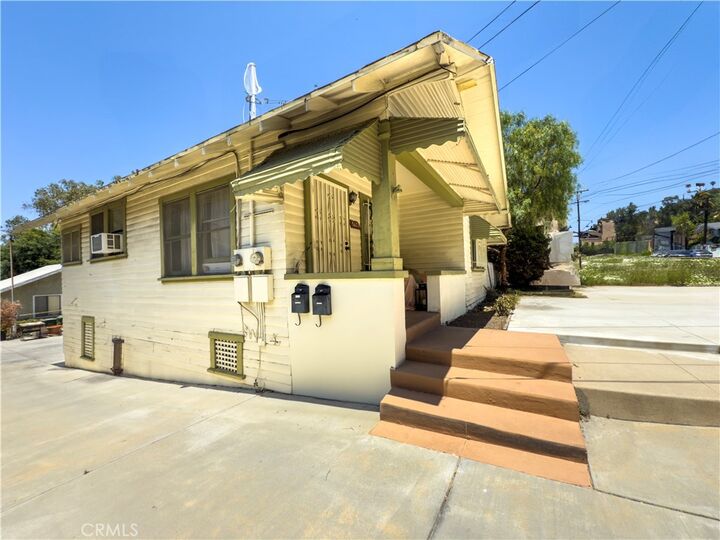 Property Photo: 3621 Griffin Avenue CA 90031