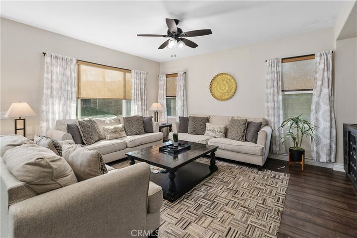 Property Photo: 14458 Leeward Way CA 92555