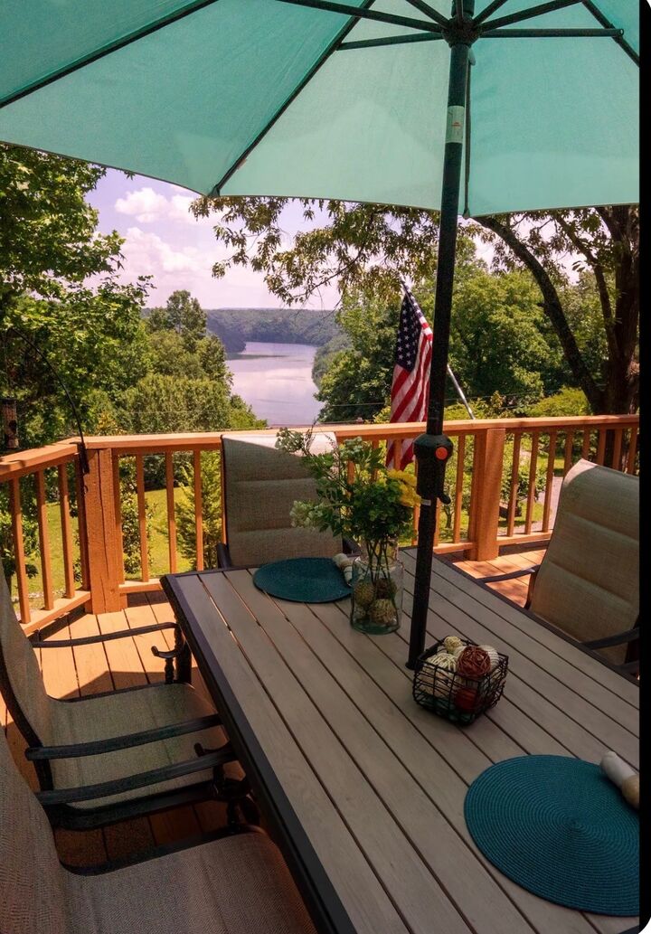 Property Photo:  4250 Four Seasons Rd  TN 37166 