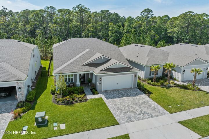 Property Photo: 11166 Town View Drive FL 32256
