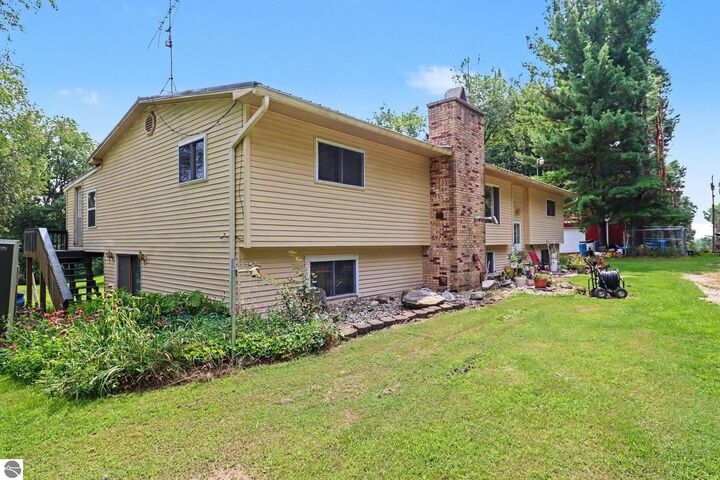 Property Photo:  1278 N Waldron Road  MI 48818 