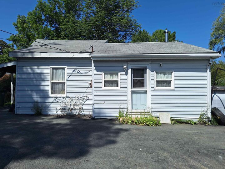 444 Ellershouse Road — photo 1