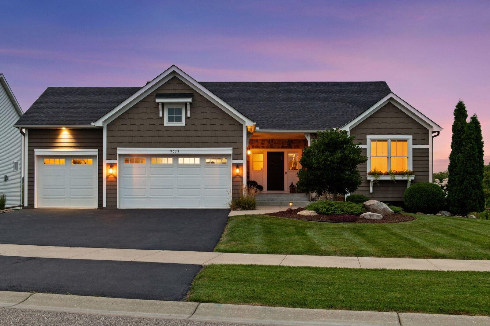 Property Photo: 9034 Lakeside Drive MN 55386