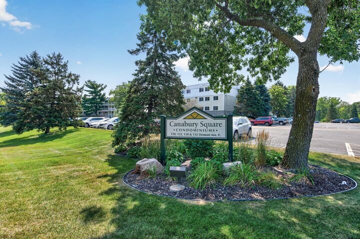 Property Photo:  122 Demont Avenue E 362  MN 55117 