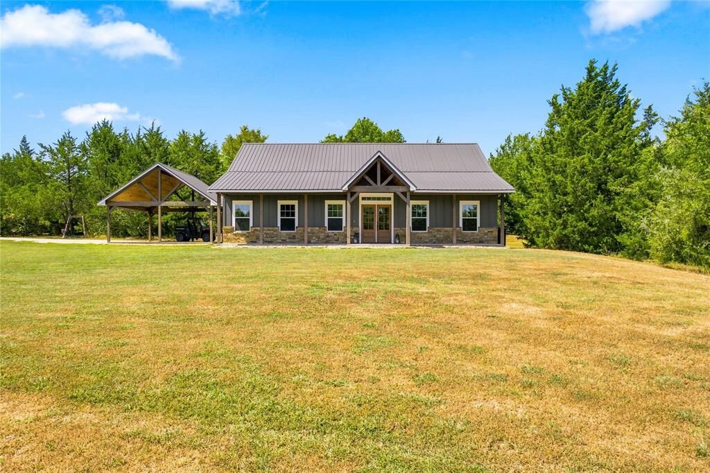 Property Photo: 2375 County Road 3080 TX 75415