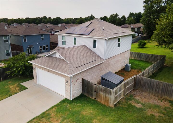 Property Photo:  452 Bluebonnet Avenue  AR 72745 
