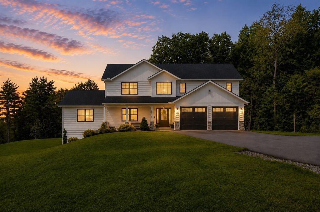 Property Photo: 370 Flat Hill Rd MA 01462