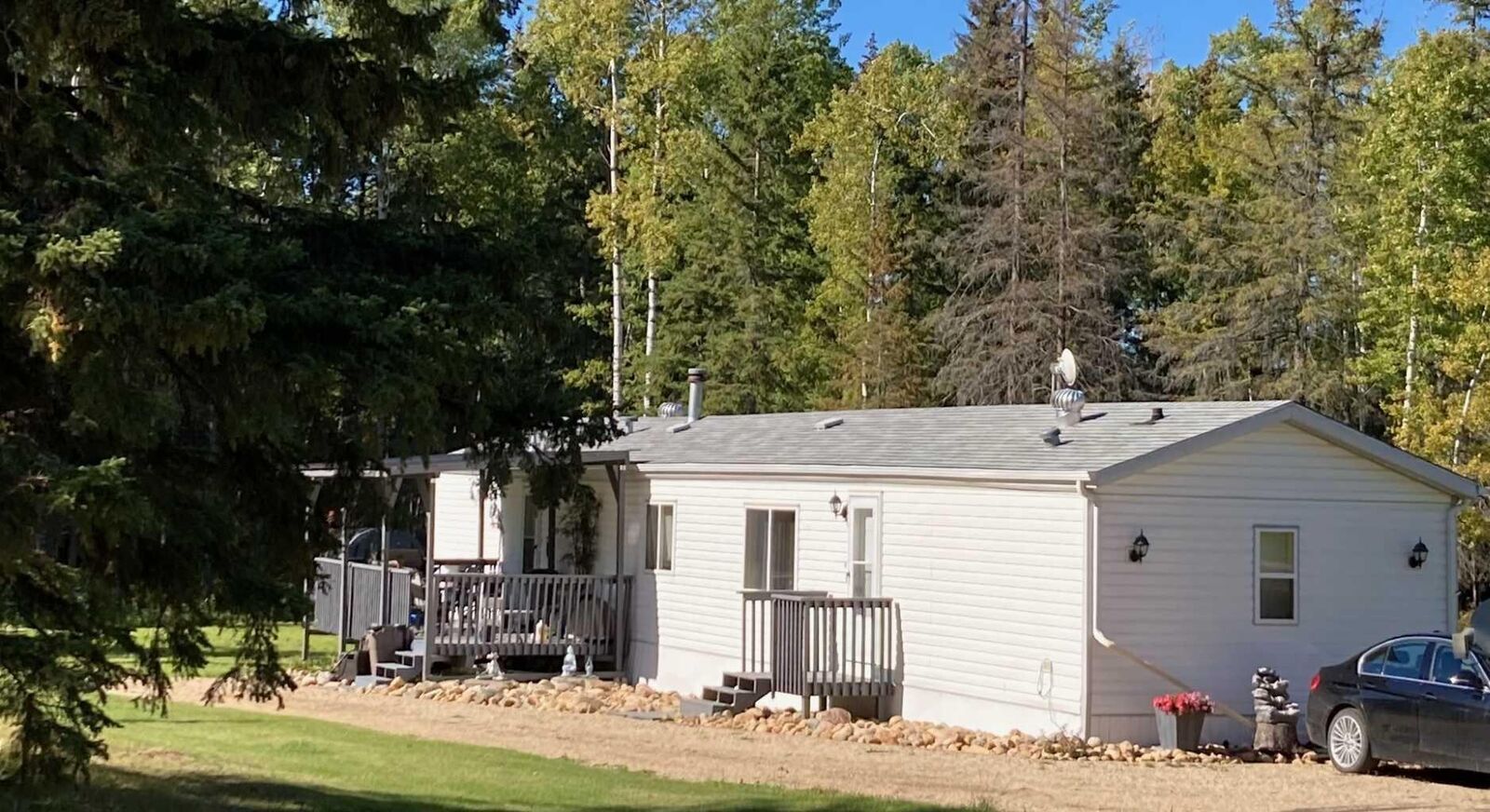 Property Photo: 660022 #38 Range Road 225.5 AB T9S 2B3
