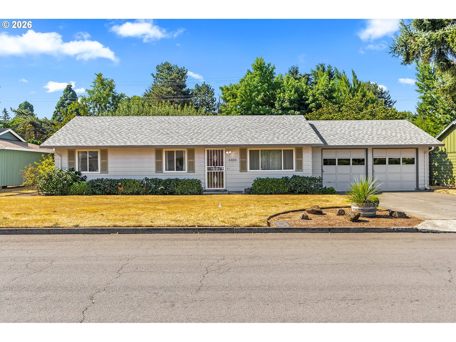 Property Photo: 6003 Kansas St WA 98661
