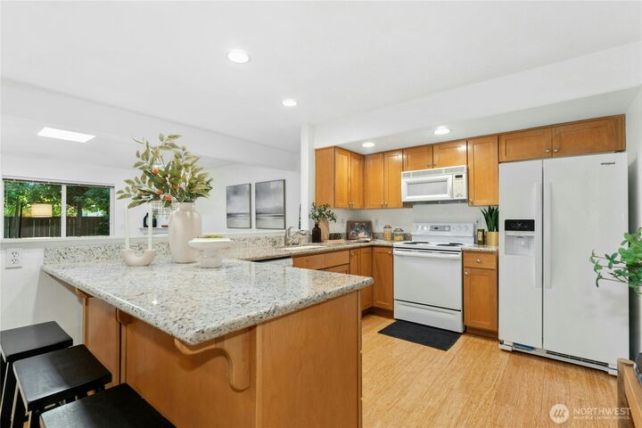Property Photo:  7704  196th Street SW A  WA 98026 