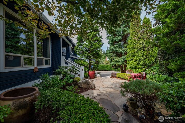 Property Photo:  23926  106th Place W  WA 98020 