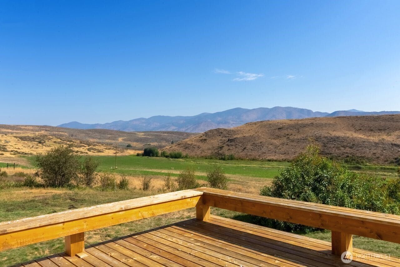 Property Photo:  182  Frost Road  WA 98856 
