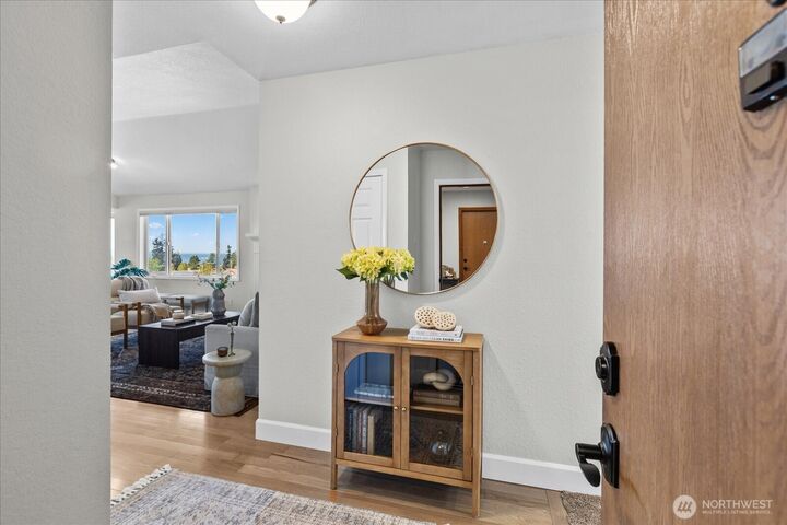 Property Photo: 633 Main Street 202 WA 98020