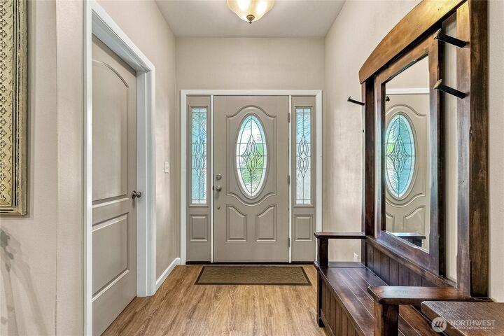 Property Photo: 319 SE Highland Park Drive WA 99324
