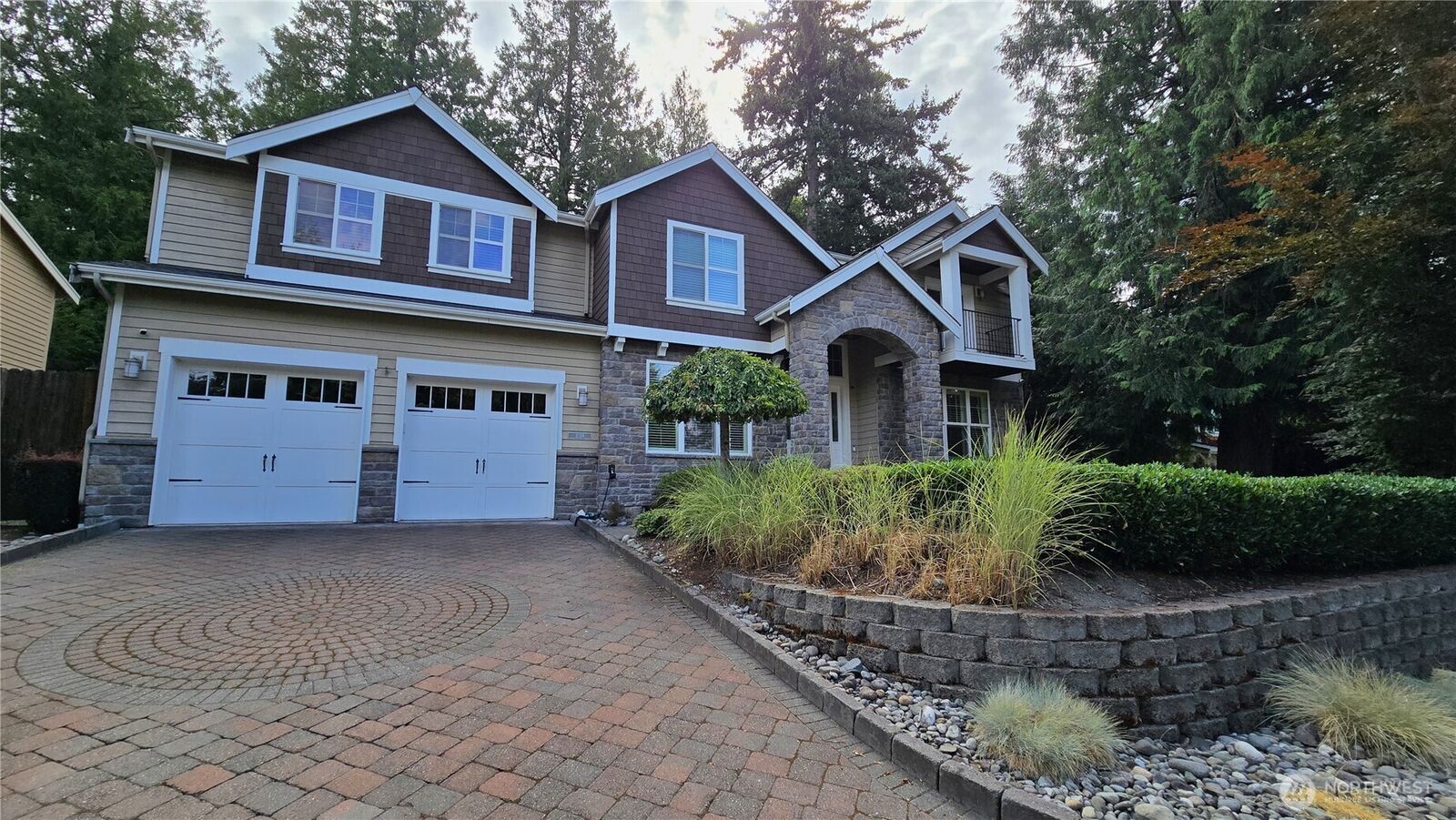 Property Photo:  11318  106th Avenue NE  WA 98033 