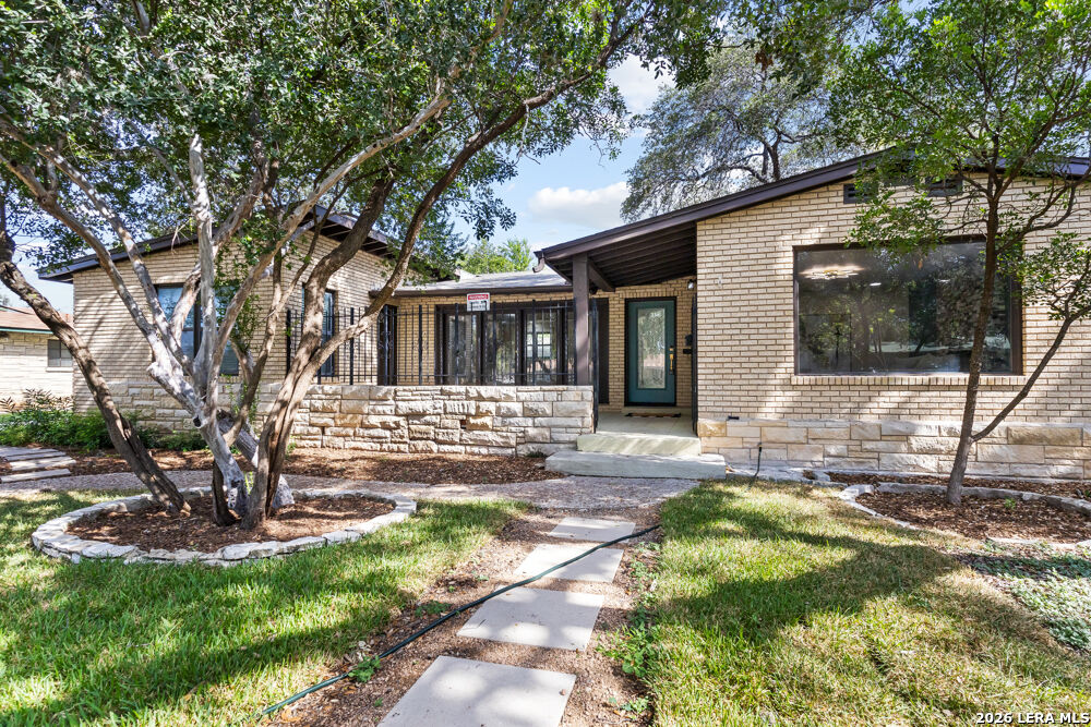 Property Photo:  2519 W Kings Hwy  TX 78228 
