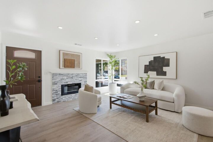 Property Photo:  527 Santa Florita Avenue  CA 94030 